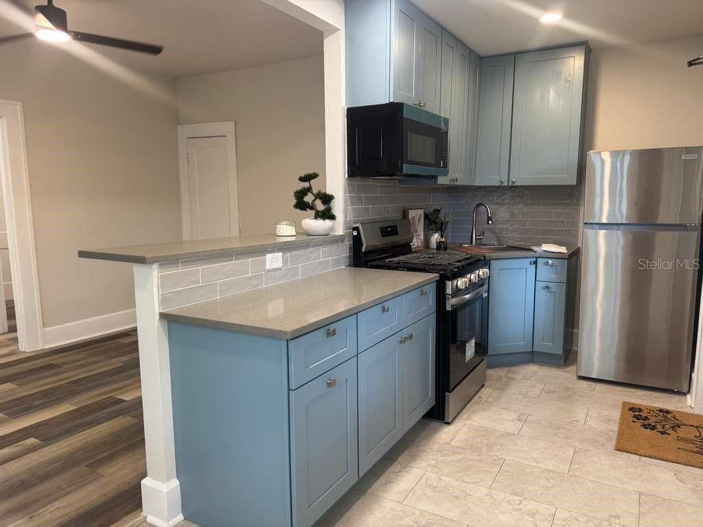 824 6th Street N - Photo 8