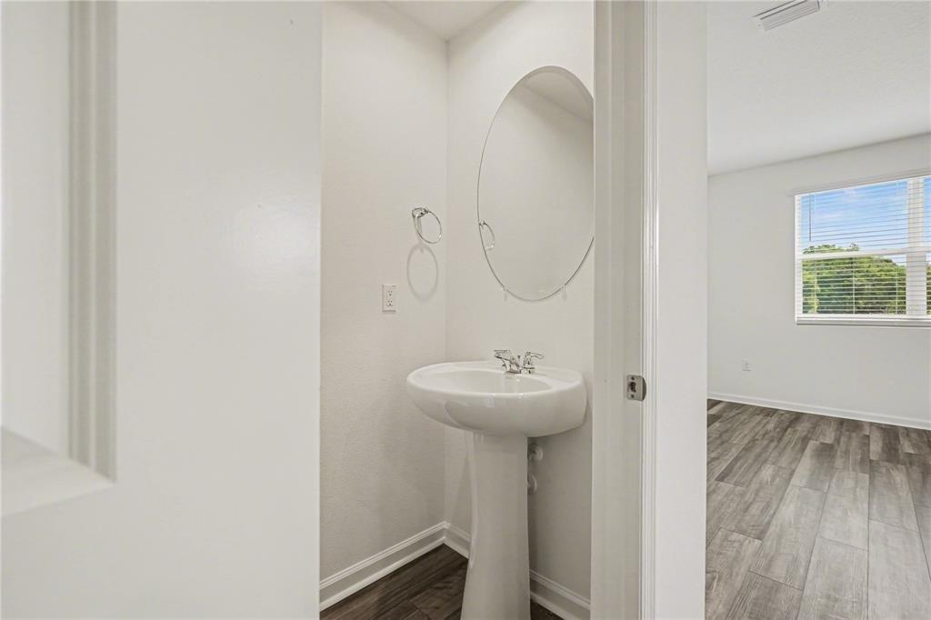 11890 Sylvia Street - Photo 11