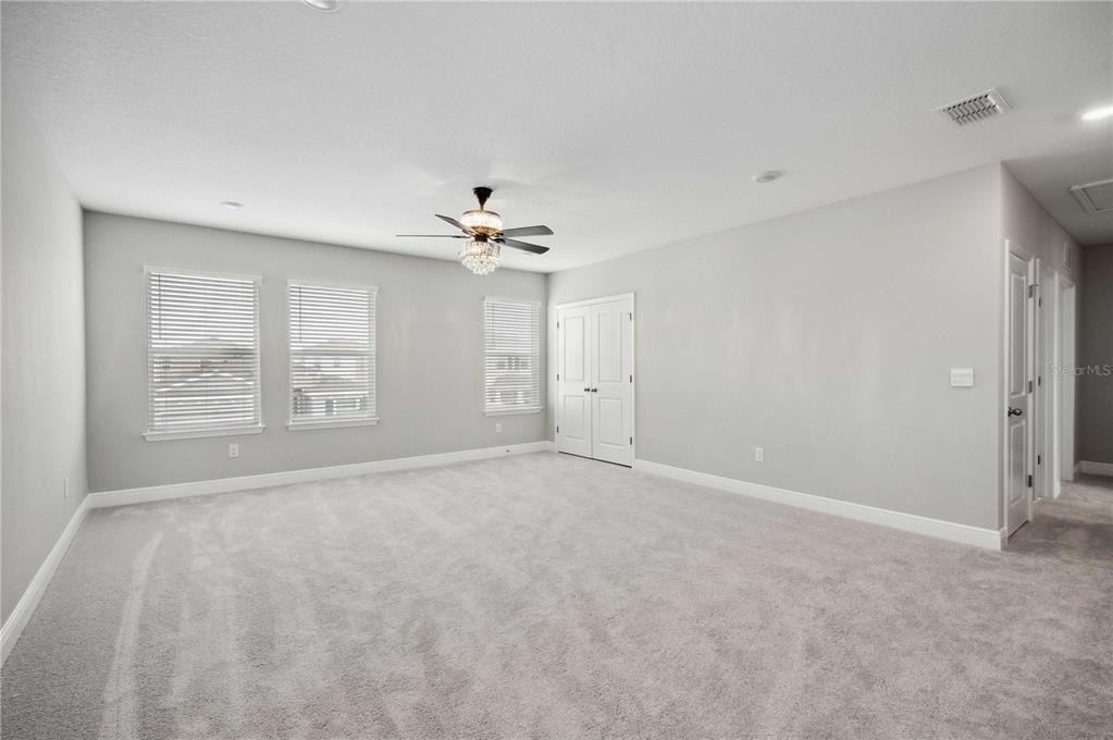2560 Warren Acres Boulevard - Photo 16