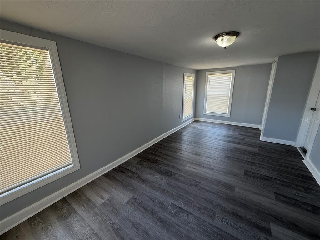 313 S Palm Avenue - Photo 2