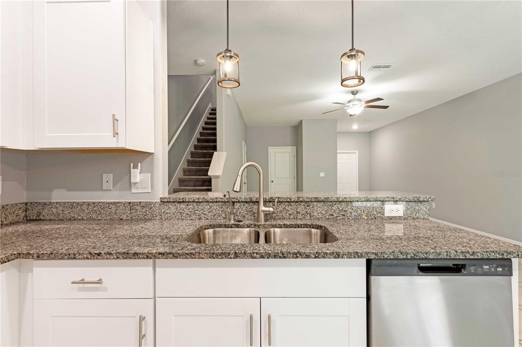 11920 Castine Street - Photo 10