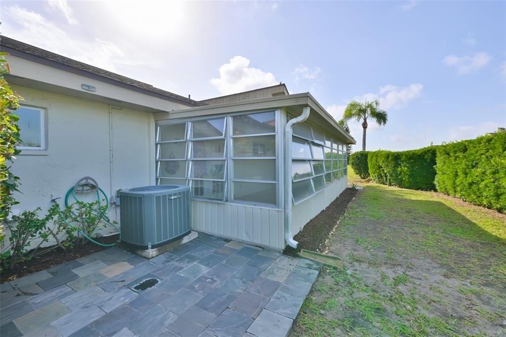 207 Islip Way - Photo 29