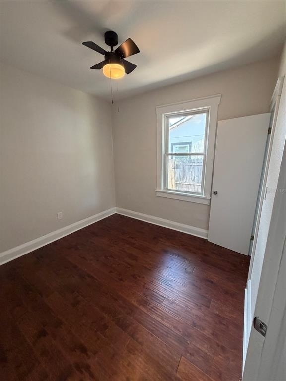 919 W Plymouth Street - Photo 15