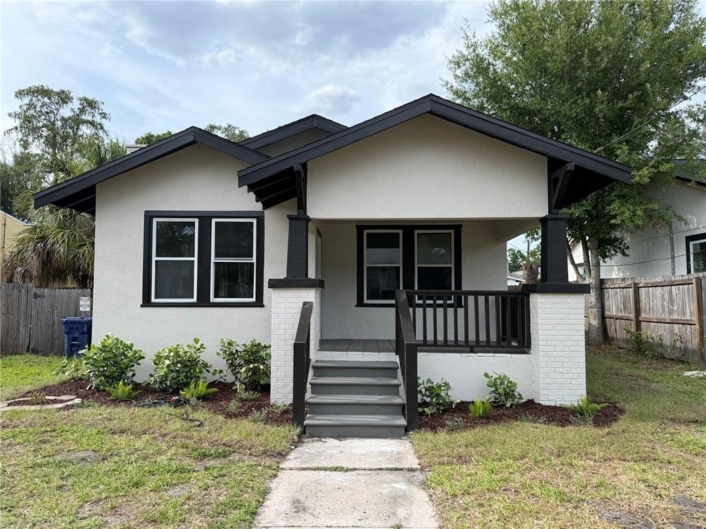 919 W Plymouth Street - Photo 16
