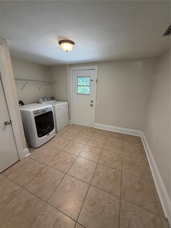 919 W Plymouth Street - Photo 8