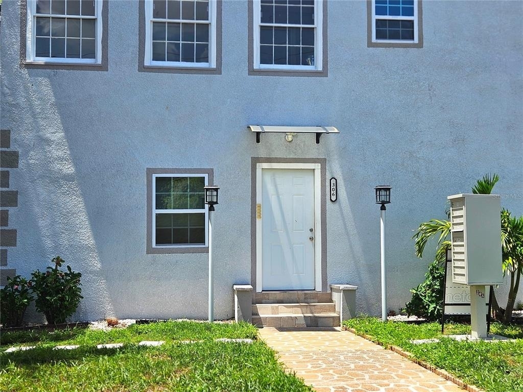 306 Turner Street - Photo 1