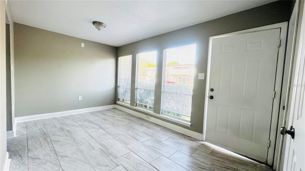 4016 Woodfern Drive - Photo 3