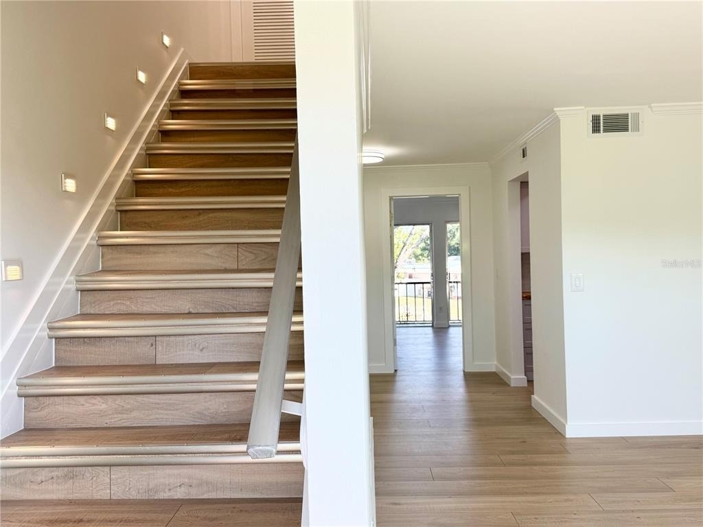 9205 Tudor Drive - Photo 6