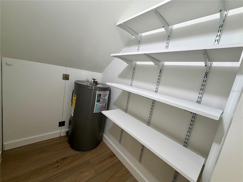 9205 Tudor Drive - Photo 28
