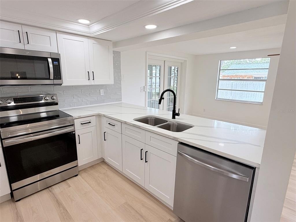 8512 Longboat Lane - Photo 8