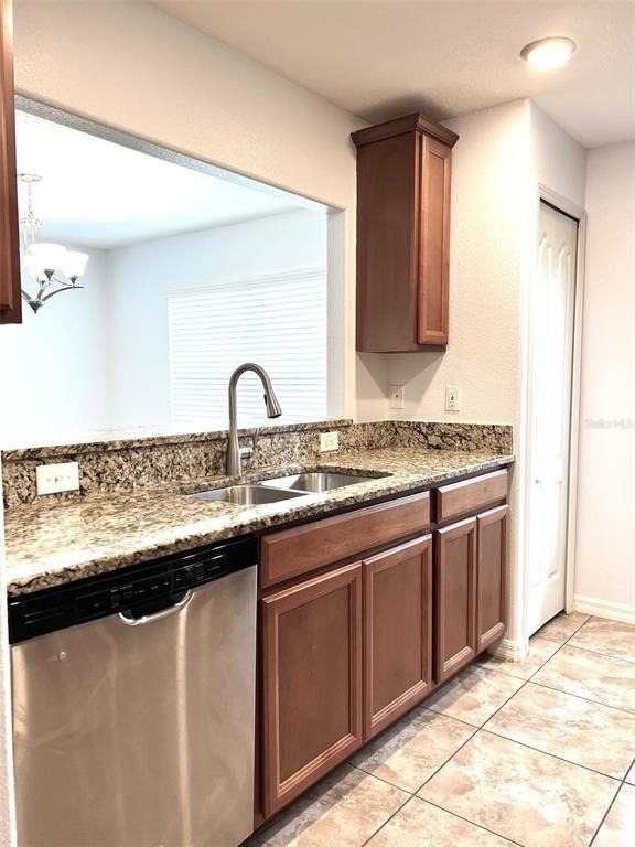 9741 Trumpet Vine Loop - Photo 12