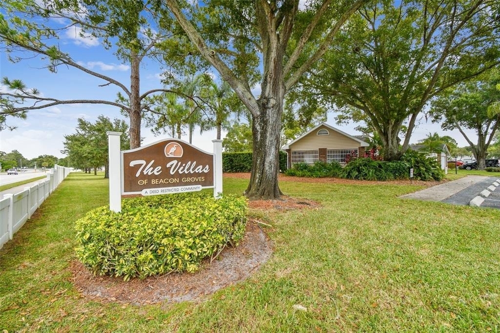 2945 Grovewood Boulevard - Photo 79
