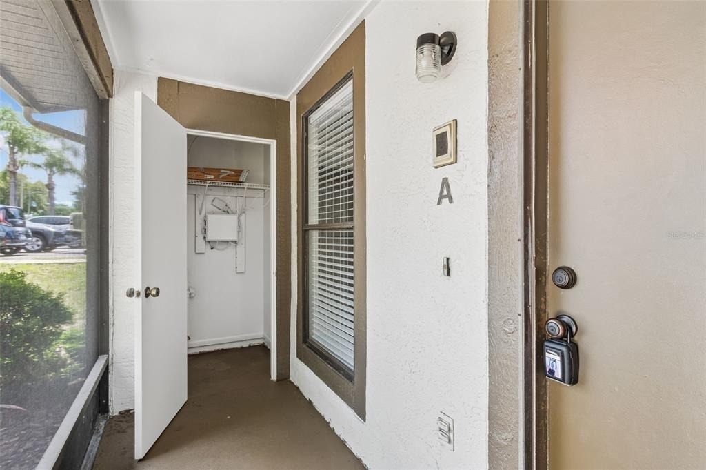 2945 Grovewood Boulevard - Photo 6