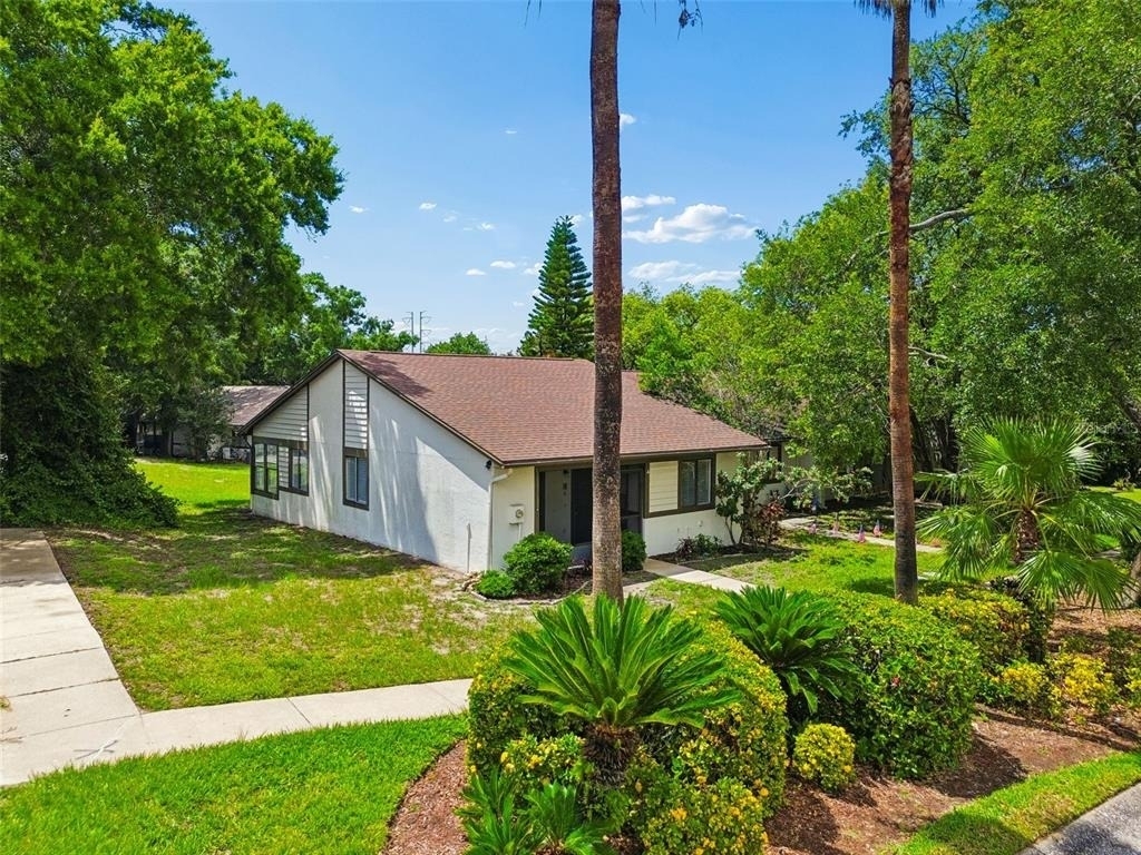 2945 Grovewood Boulevard - Photo 53
