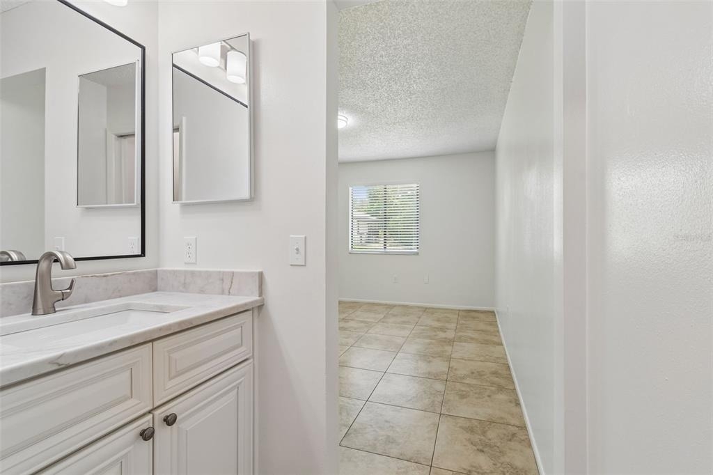 2945 Grovewood Boulevard - Photo 42
