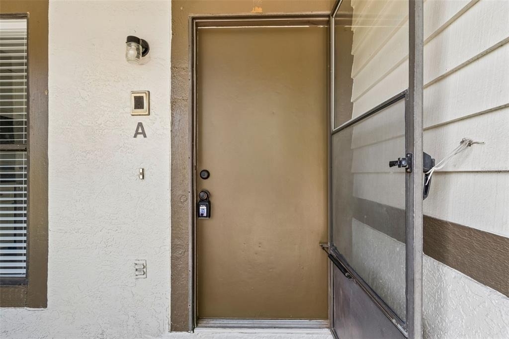 2945 Grovewood Boulevard - Photo 4