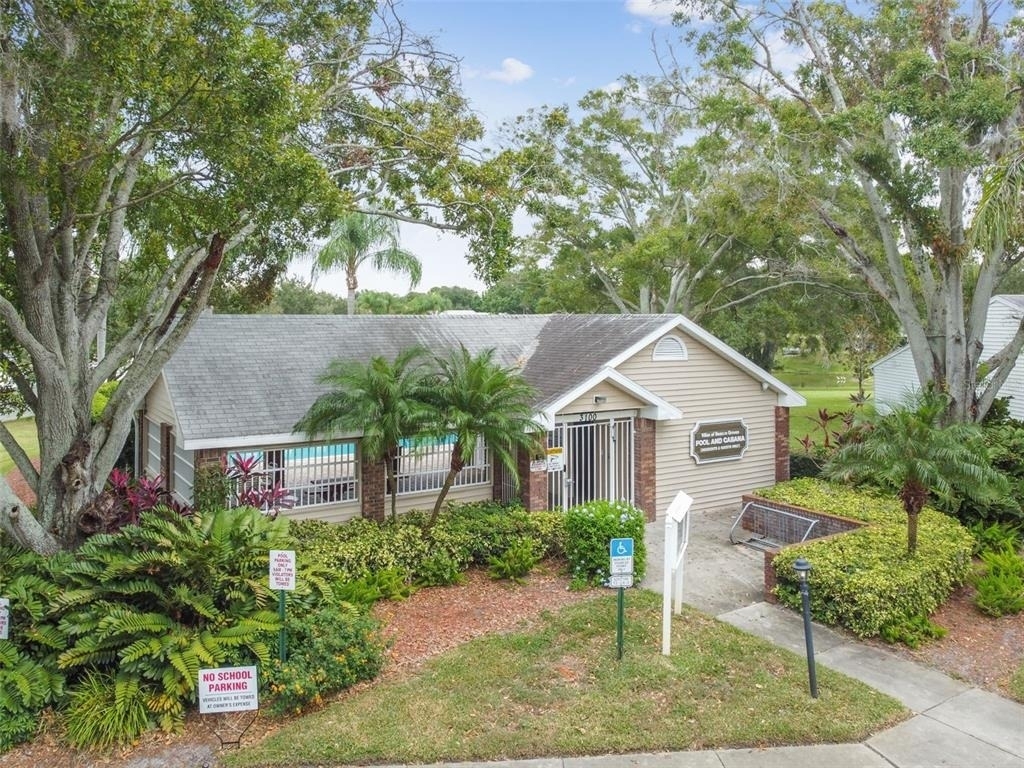 2945 Grovewood Boulevard - Photo 64