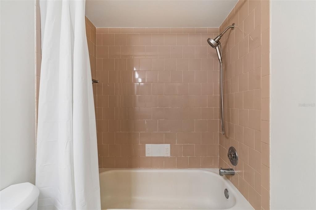 2945 Grovewood Boulevard - Photo 50