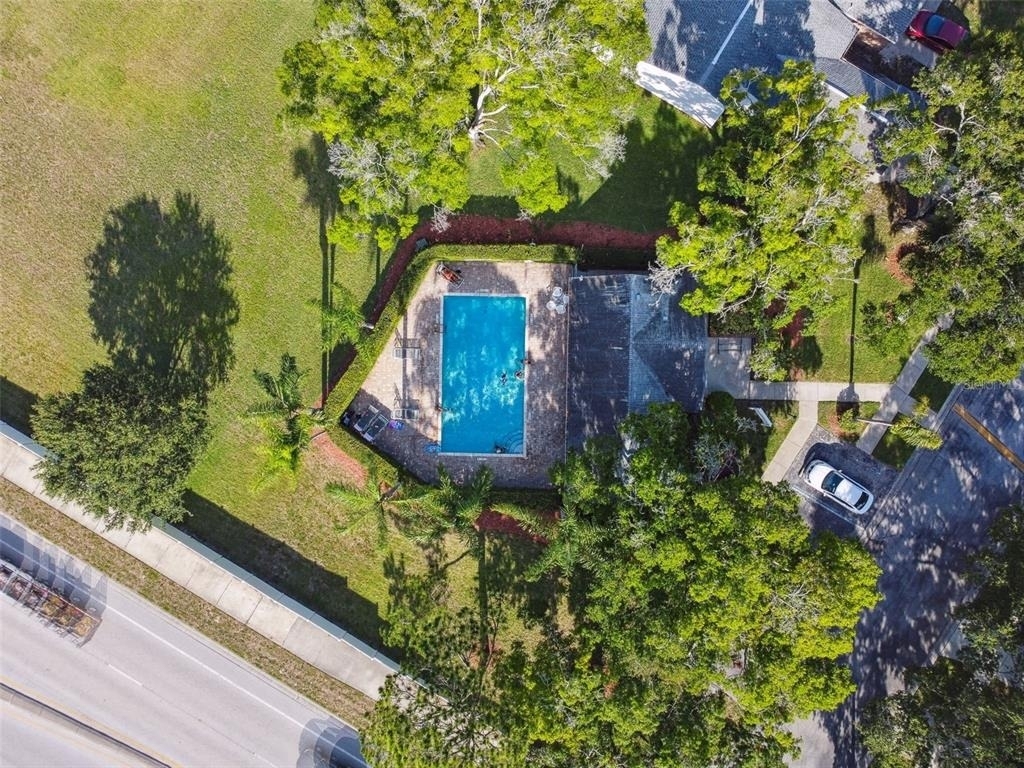 2945 Grovewood Boulevard - Photo 76