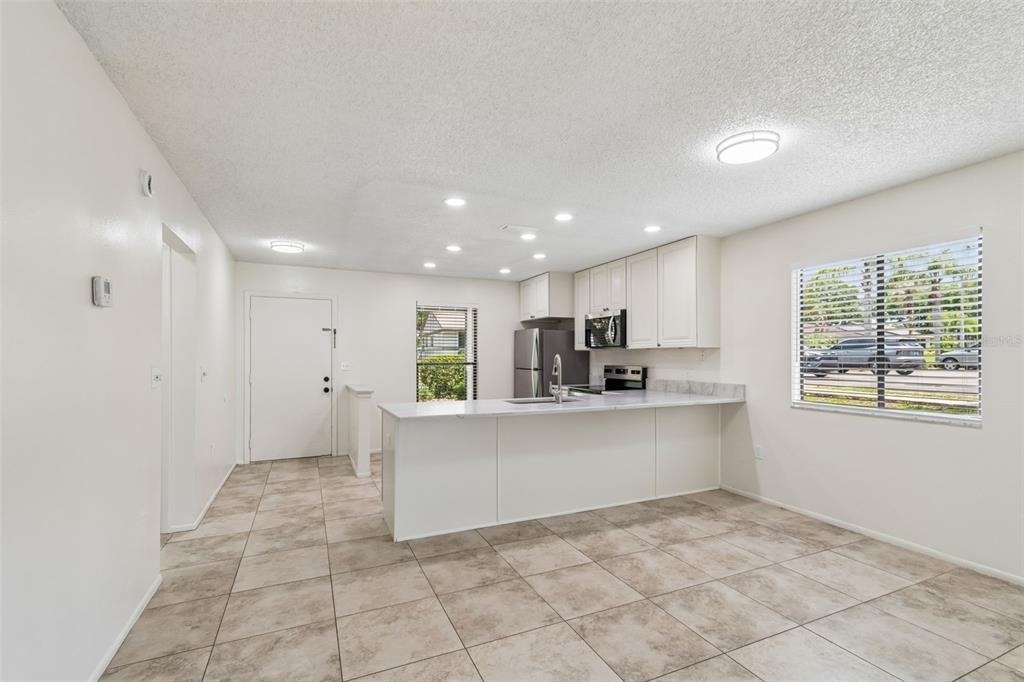2945 Grovewood Boulevard - Photo 17