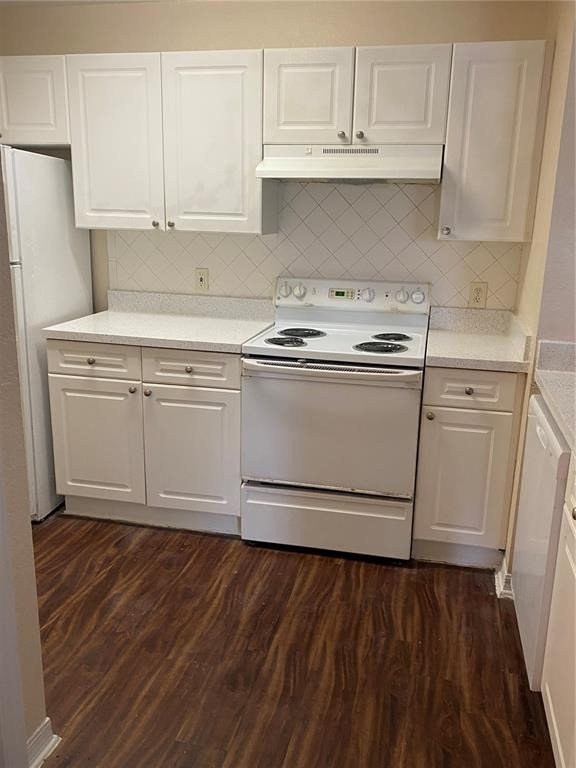 18001 Richmond Place Drive - Photo 7