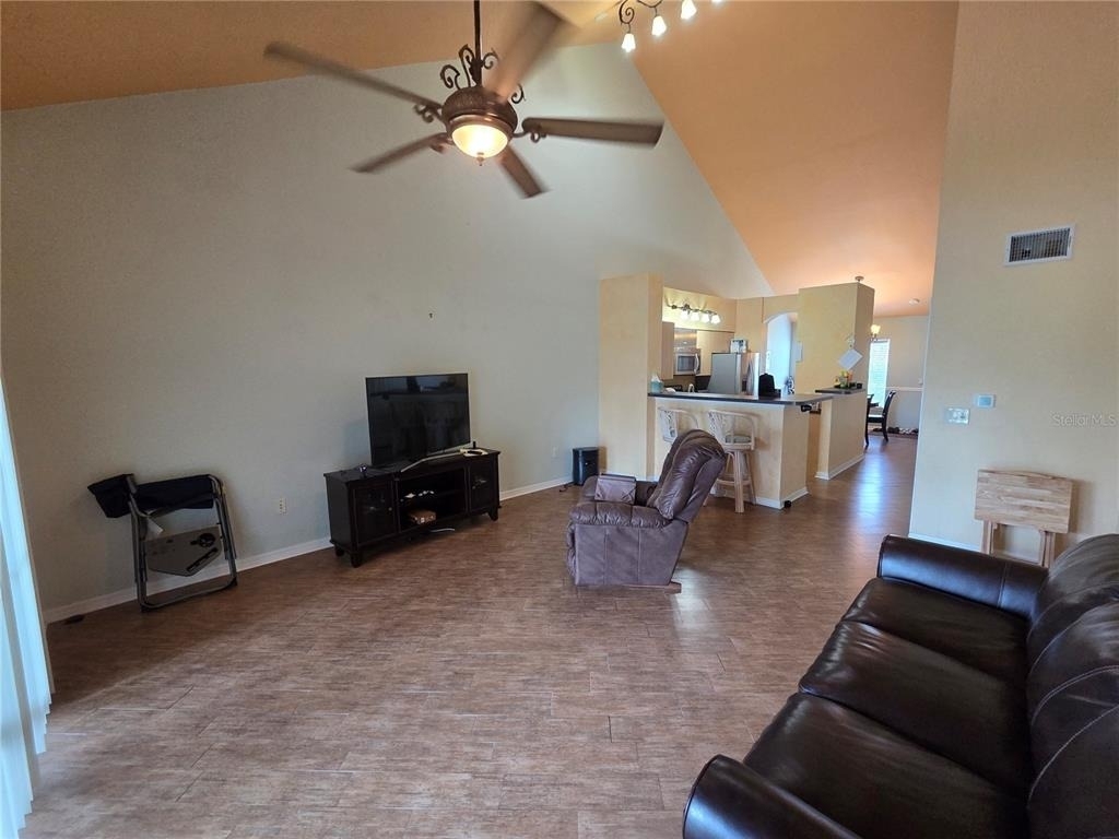 3661 Kings Road - Photo 5