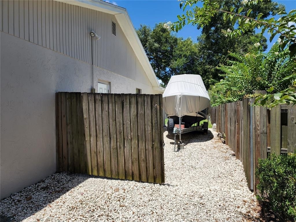 3104 Clovewood Place - Photo 15
