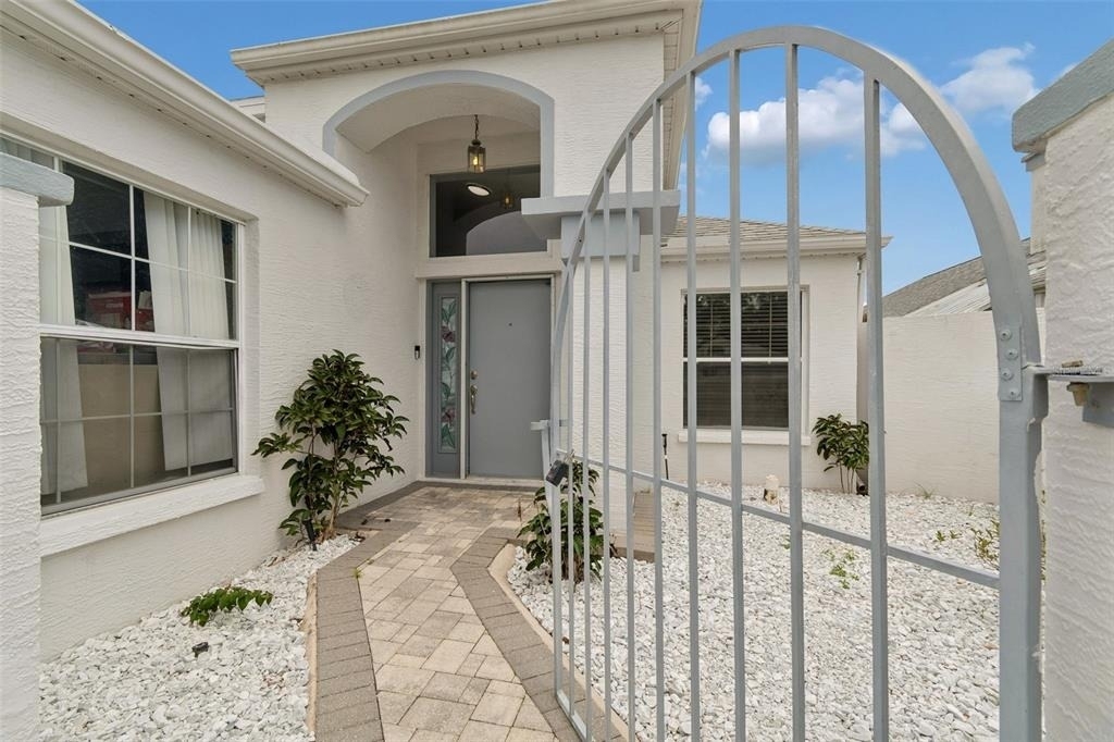 10454 Casa Grande Circle - Photo 2