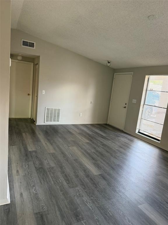 9601 Shalimar Court - Photo 5