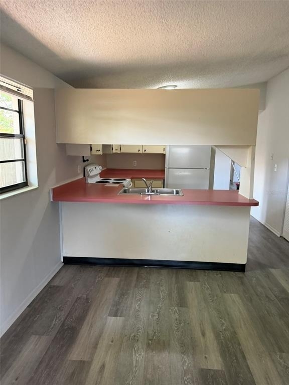 9601 Shalimar Court - Photo 2