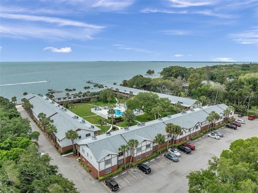 650 Pinellas Point Drive S - Photo 32