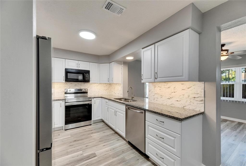 1691 E Orangecrest Avenue - Photo 11