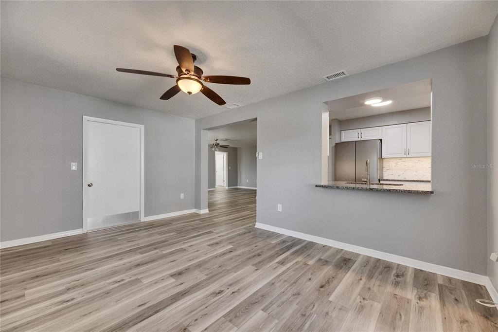 1691 E Orangecrest Avenue - Photo 20