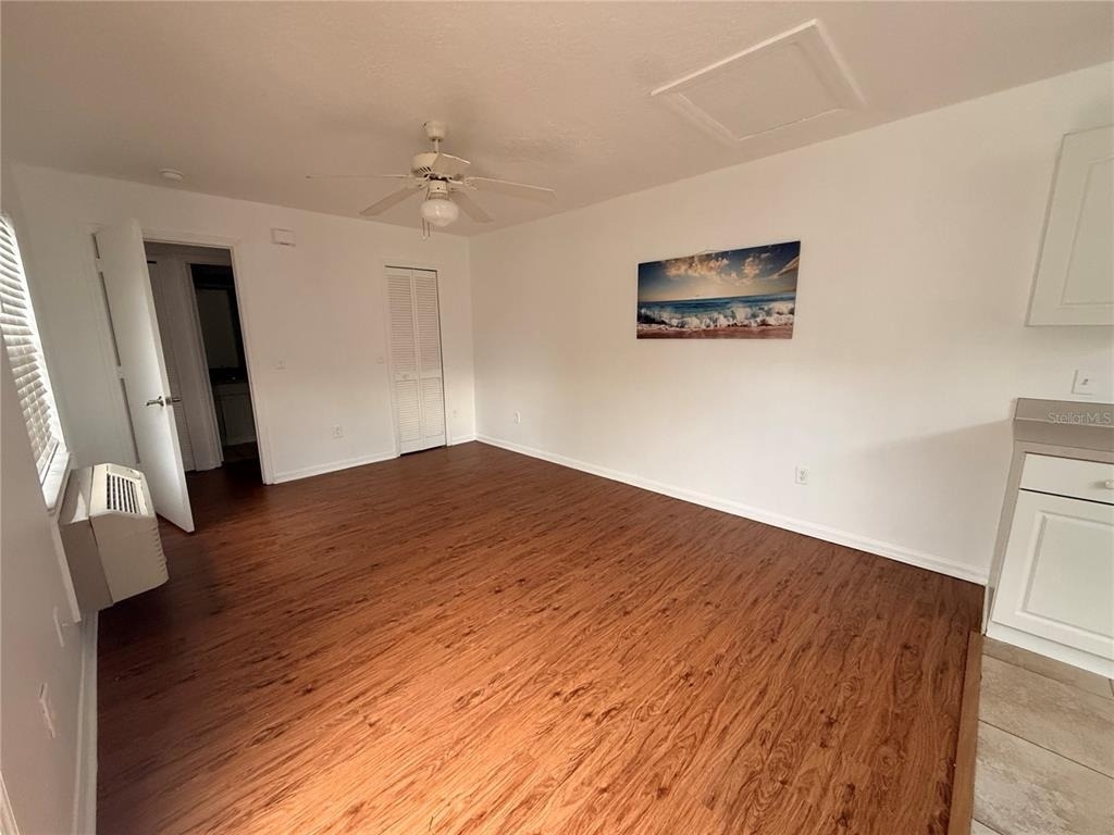 527 Caribbean Drive - Photo 2