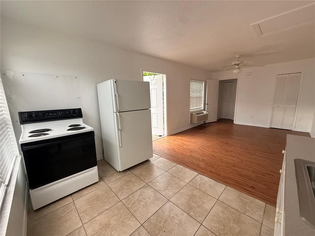 527 Caribbean Drive - Photo 6