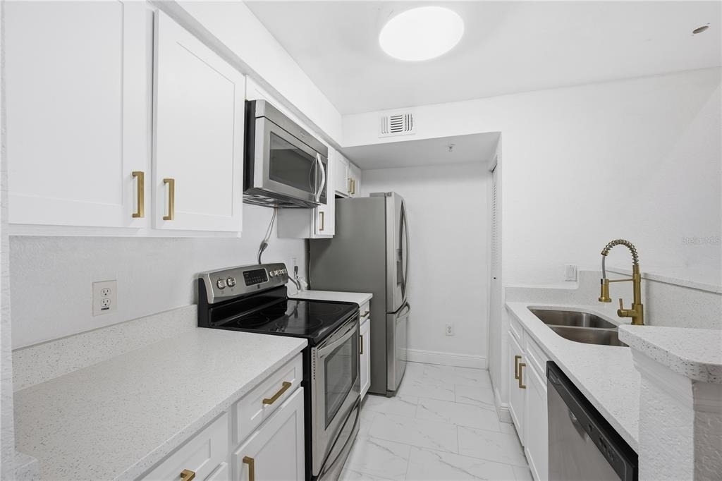 2207 Antigua Place - Photo 8