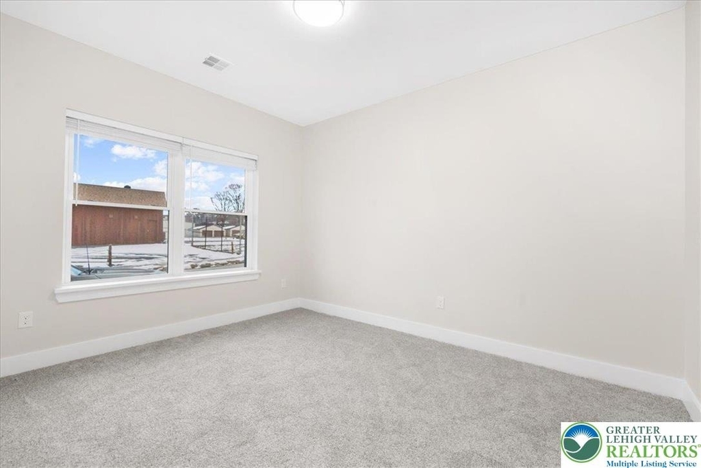 410 William Street - Photo 15