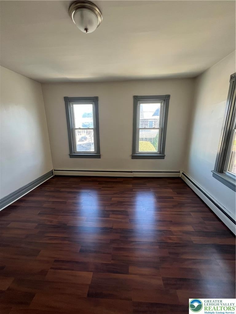 1690 Newport Avenue - Photo 1