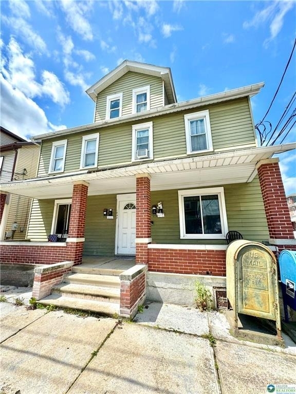 1690 Newport Avenue - Photo 0