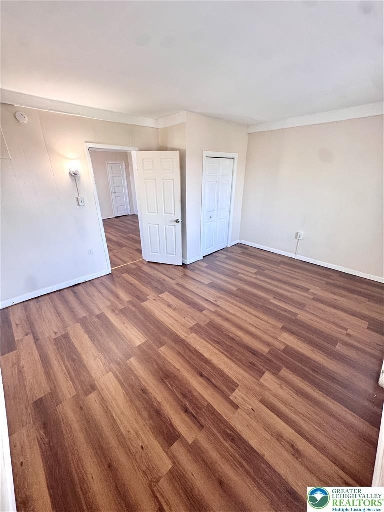 1348 E 6th - Photo 10