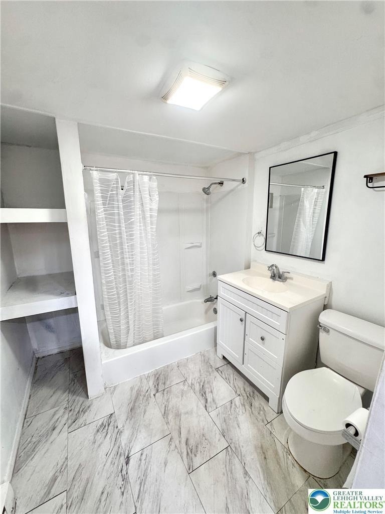1348 E 6th - Photo 5