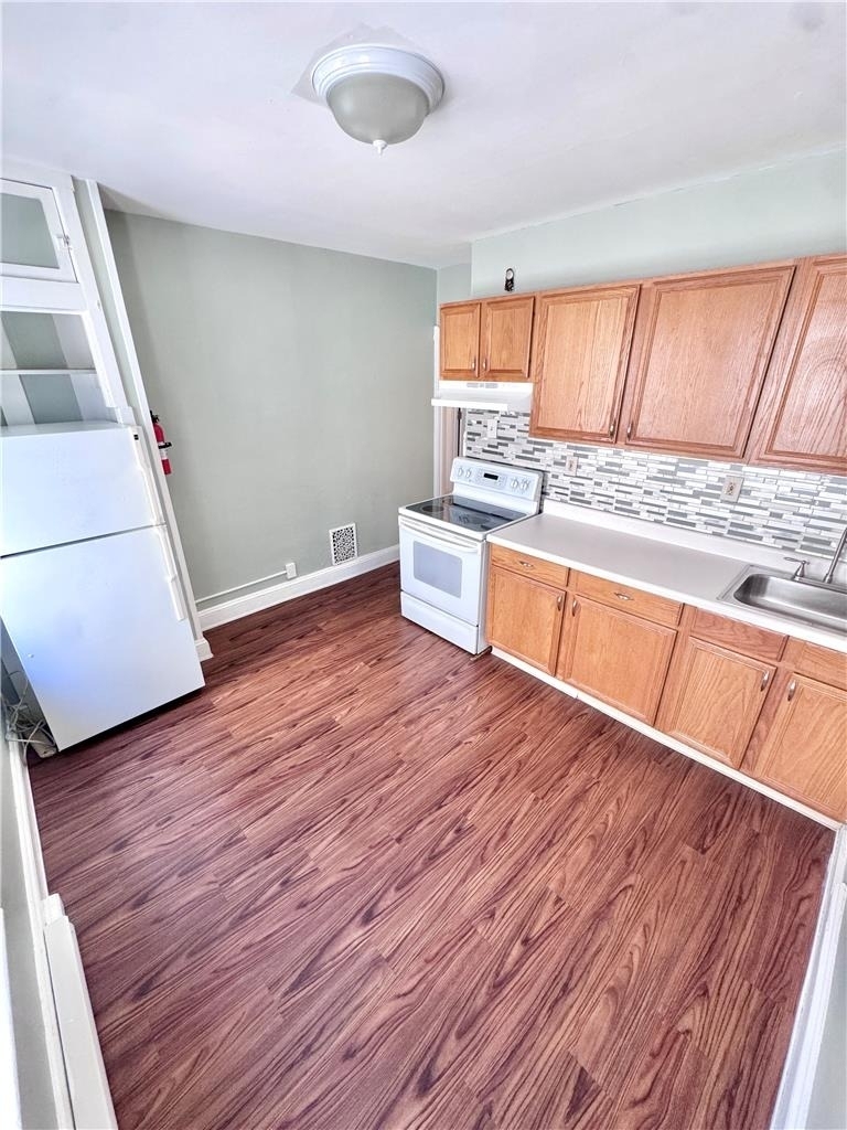 229 E Union Boulevard - Photo 12