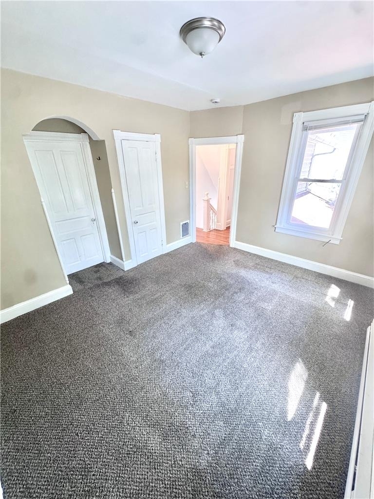229 E Union Boulevard - Photo 4