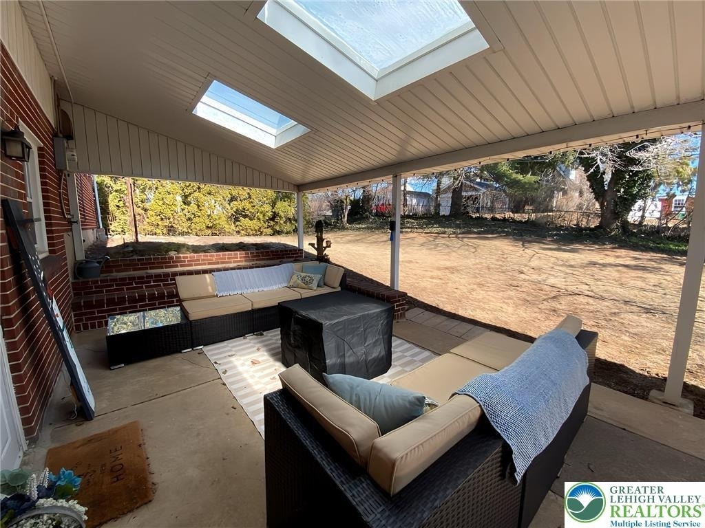 725 N Berks Street - Photo 12