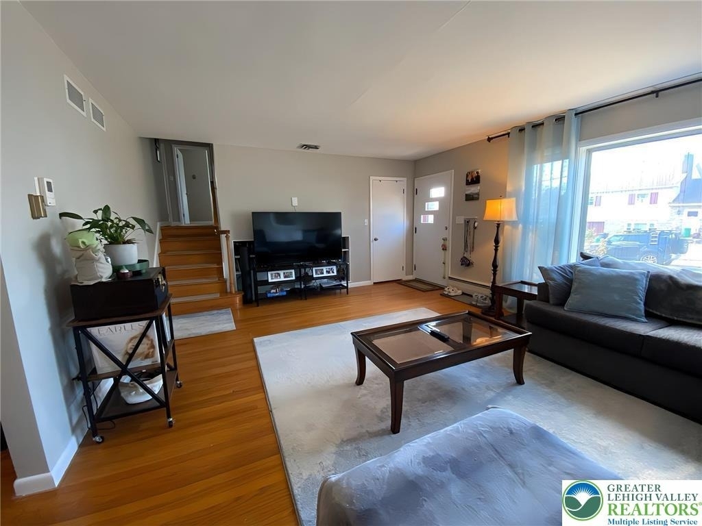 725 N Berks Street - Photo 3