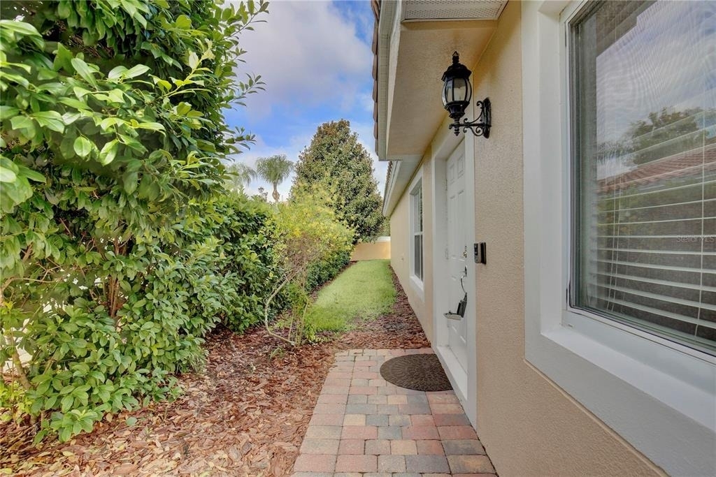11958 Inagua Drive - Photo 2