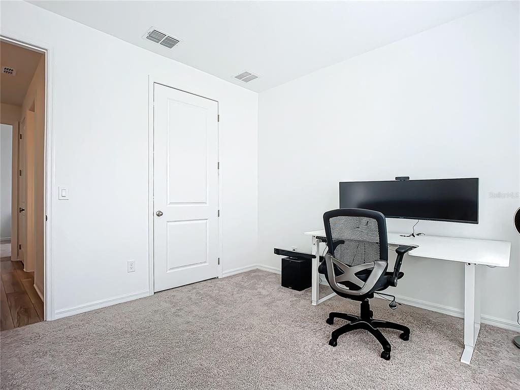 1317 Sterling Pointe Drive - Photo 16