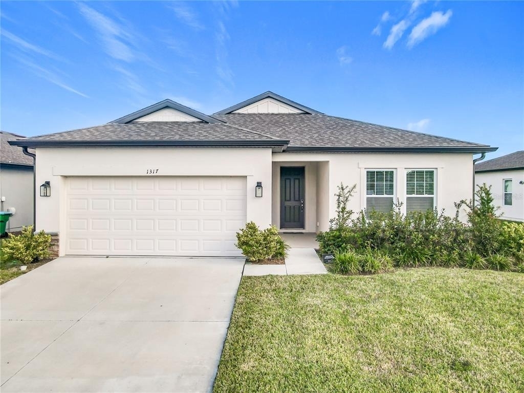 1317 Sterling Pointe Drive - Photo 0