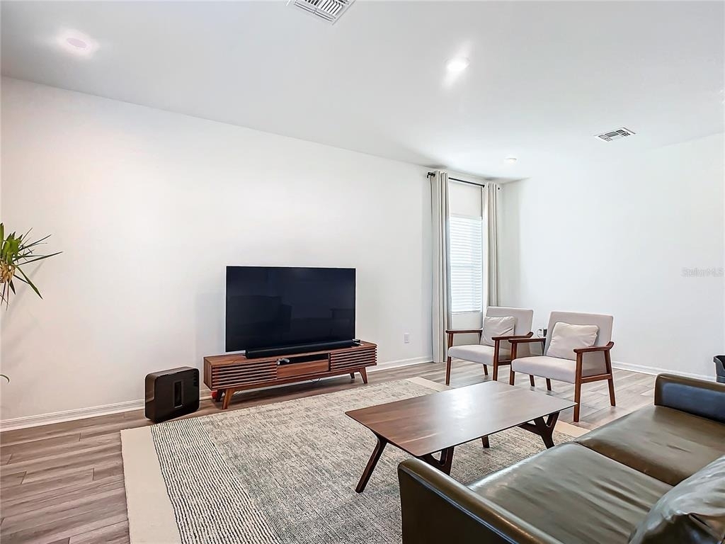 1317 Sterling Pointe Drive - Photo 12