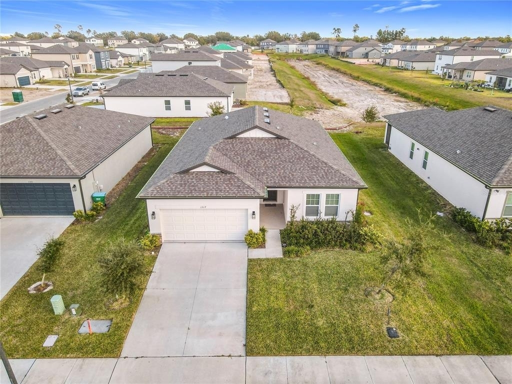 1317 Sterling Pointe Drive - Photo 2
